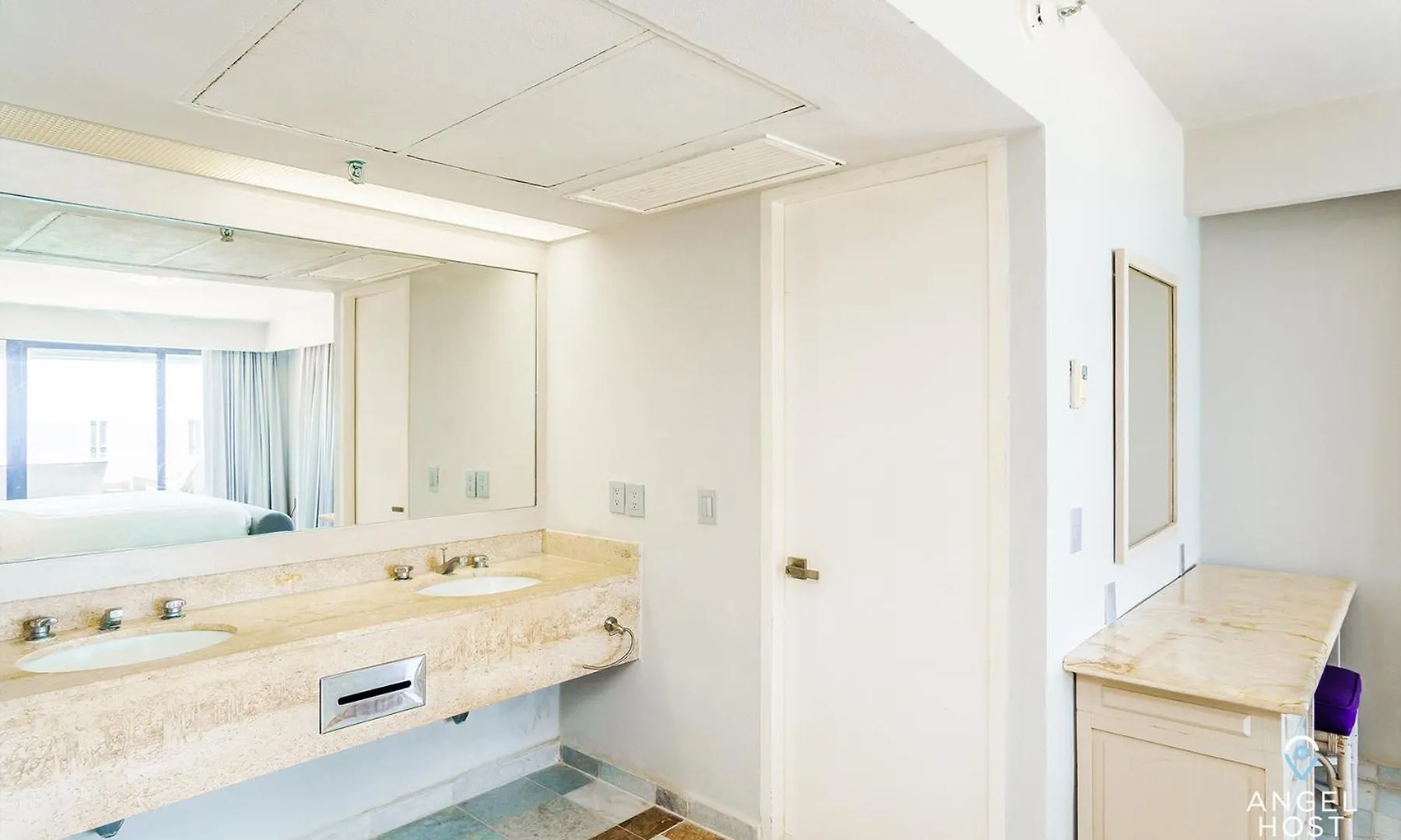 Fabulous Oceanview Suite Access To Beach & Pools カンクン