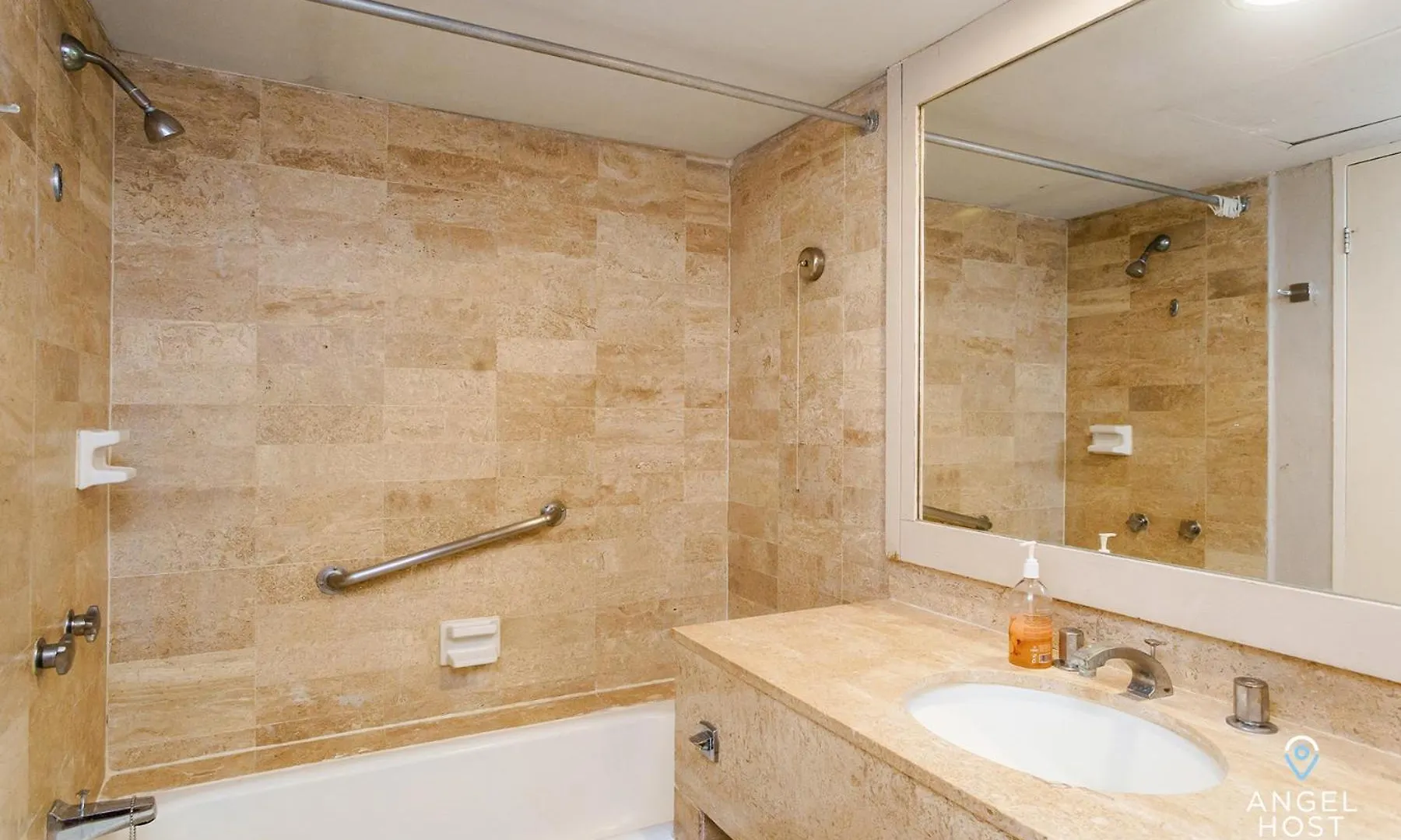 Fabulous Oceanview Suite Access To Beach & Pools カンクン 別荘